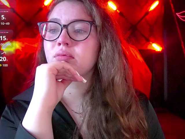 LuxSopphia webcam bongacams model stream image