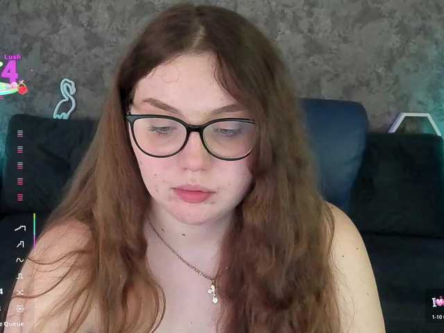 LuxSopphia's BongaCams show and profile