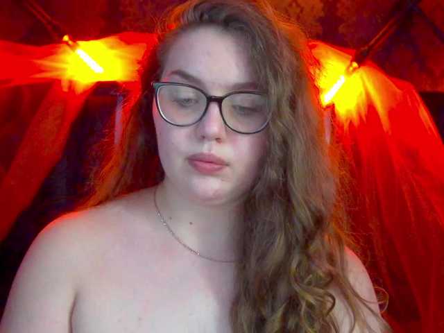  LuxSopphia chat room