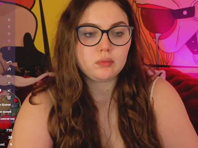 LuxSopphia's BongaCams show and profile