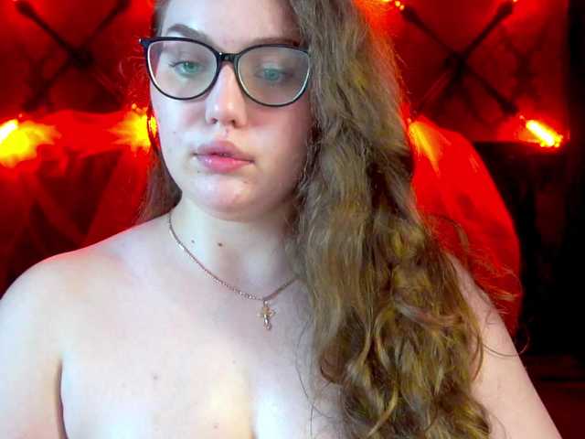  LuxSopphia chat room