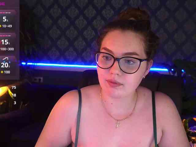 LuxSopphia webcam