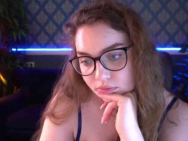 LuxSopphia webcam