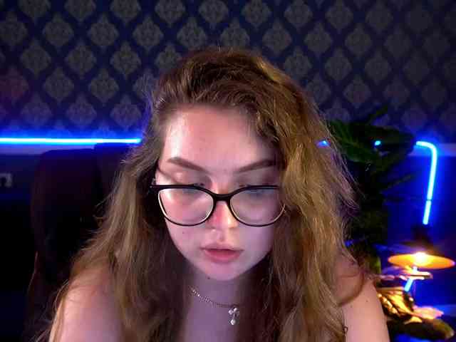 LuxSopphia webcam