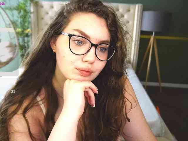 LuxSopphia webcam