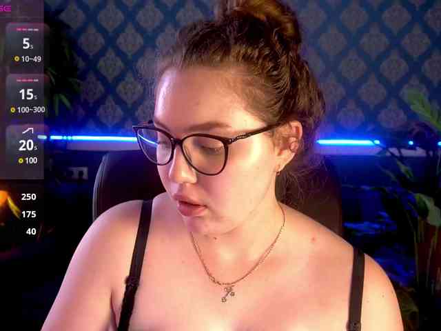 LuxSopphia webcam