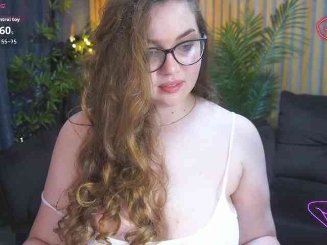 LuxSopphia webcam