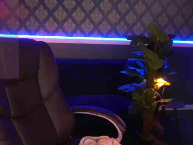 LuxSopphia webcam