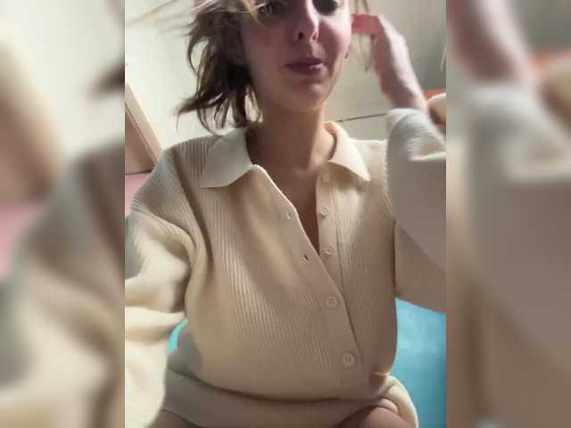 VelvetMoon11 Live Webcam on BongaCams