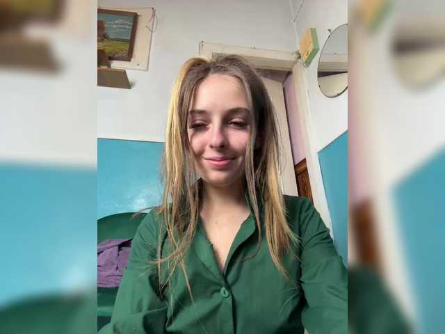 VelvetMoon11 live cam