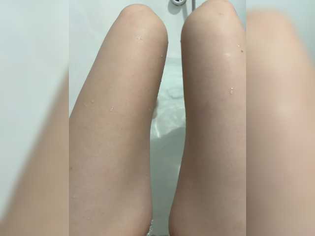  VelvetMoon11 chat room