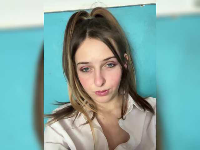  VelvetMoon11 chat room