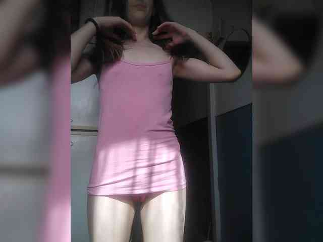 -KittyDoll-Meow- webcam