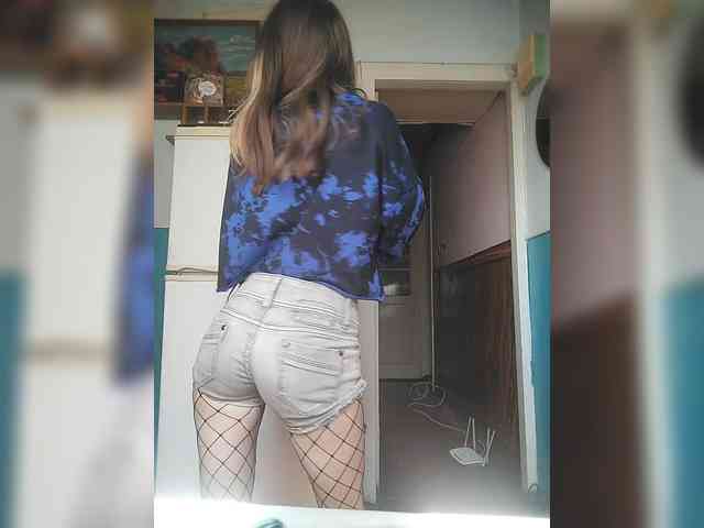 -KittyDoll-Meow- webcam