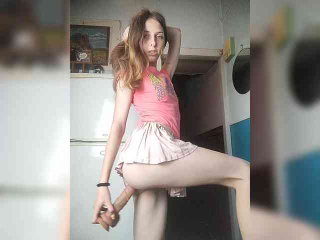 -KittyDoll-Meow- webcam