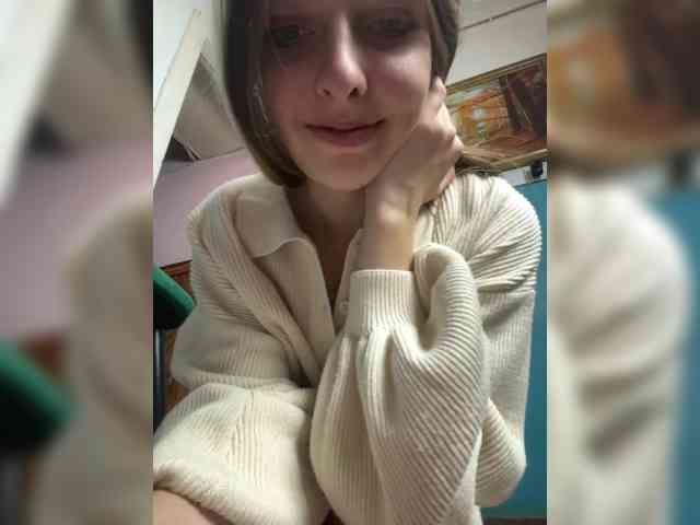 -KittyDoll-Meow- webcam