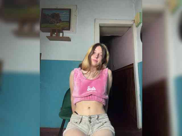 -KittyDoll-Meow- webcam