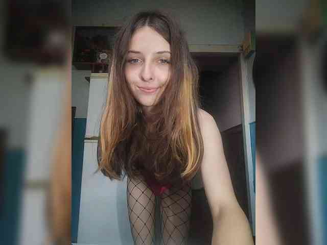 -KittyDoll-Meow- webcam