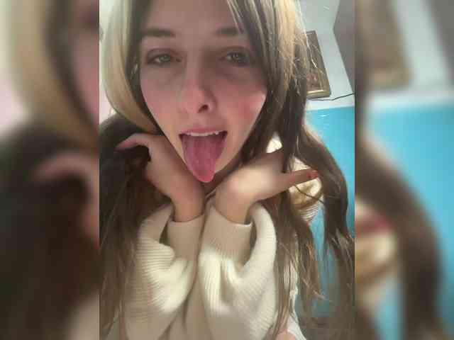 -KittyDoll-Meow- webcam