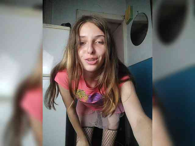 -KittyDoll-Meow- webcam