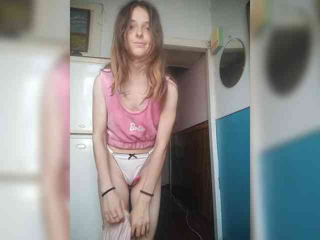 -KittyDoll-Meow- webcam