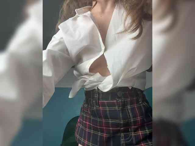 -KittyDoll-Meow- webcam