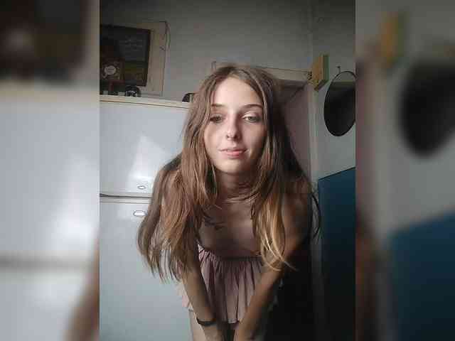 -KittyDoll-Meow- webcam