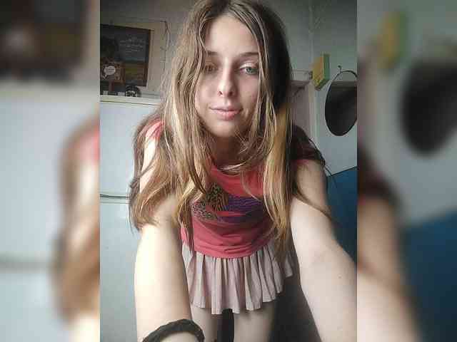 -KittyDoll-Meow- webcam