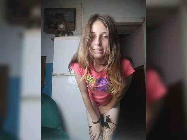 -KittyDoll-Meow- webcam