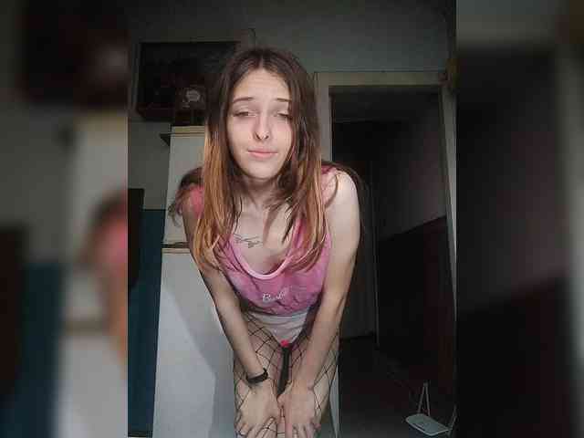 -KittyDoll-Meow- webcam