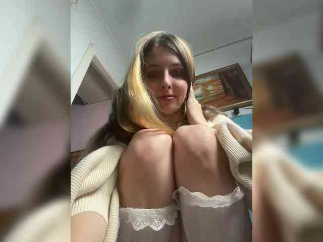 -KittyDoll-Meow- webcam