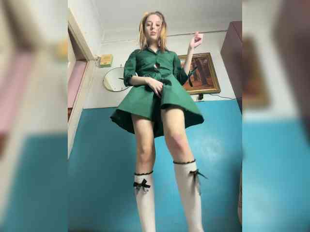 -KittyDoll-Meow- webcam