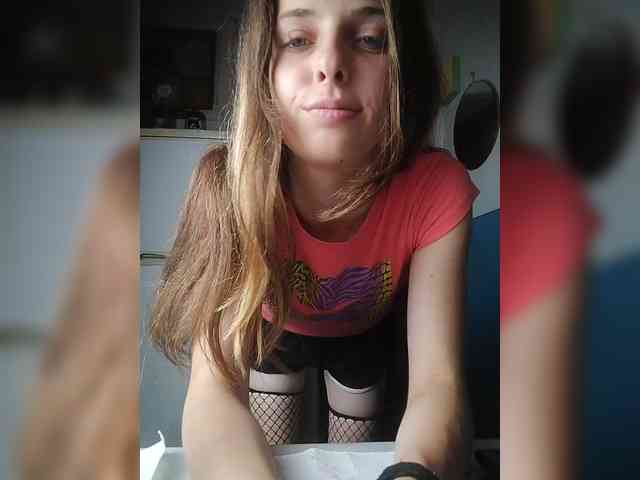 VelvetMoon11 Live Webcam on BongaCams
