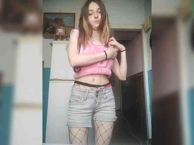 -KittyDoll-Meow- webcam
