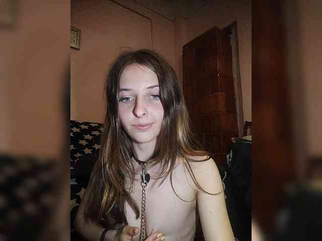 -KittyDoll-Meow- webcam