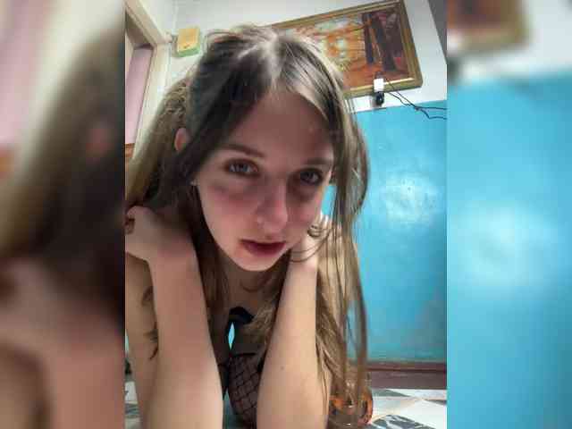 -KittyDoll-Meow- webcam