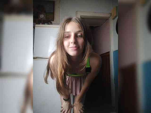-KittyDoll-Meow- webcam