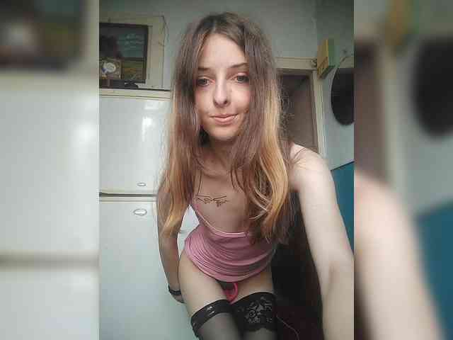 -KittyDoll-Meow- webcam