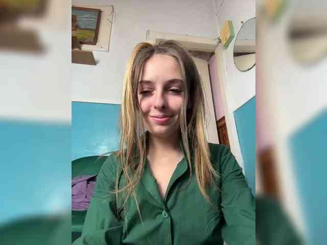 -KittyDoll-Meow- webcam