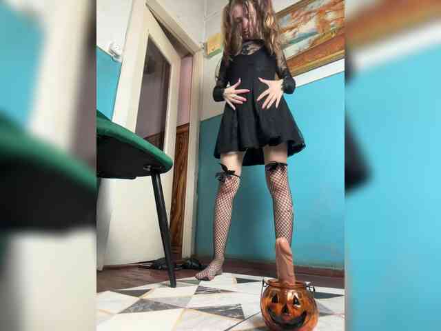 -KittyDoll-Meow- webcam