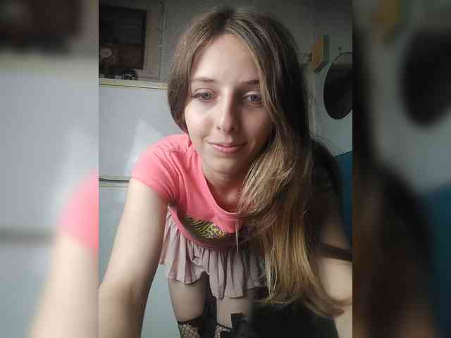 -KittyDoll-Meow- webcam