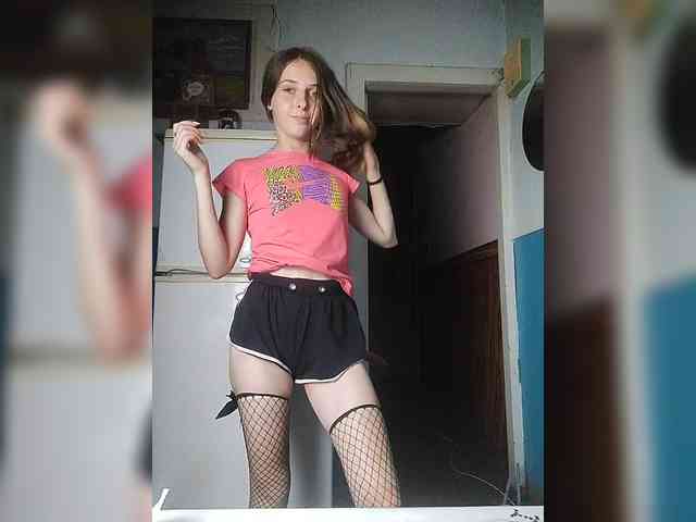 -KittyDoll-Meow- webcam