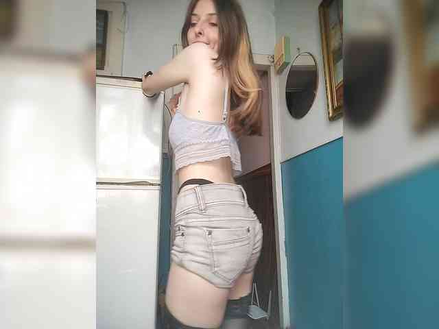 -KittyDoll-Meow- webcam