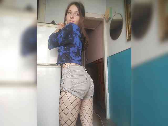 -KittyDoll-Meow- webcam