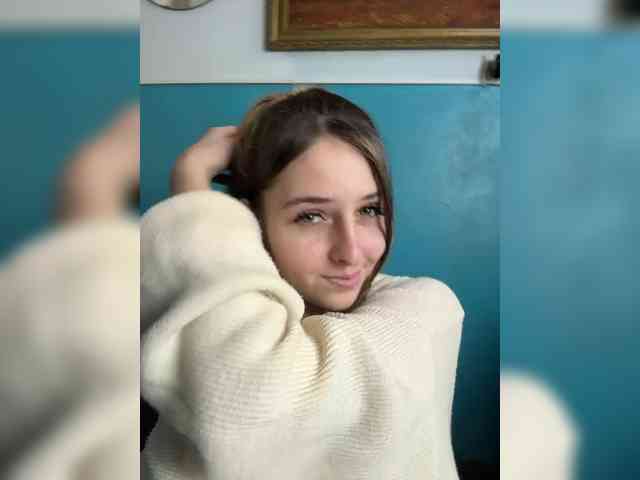 -KittyDoll-Meow- webcam