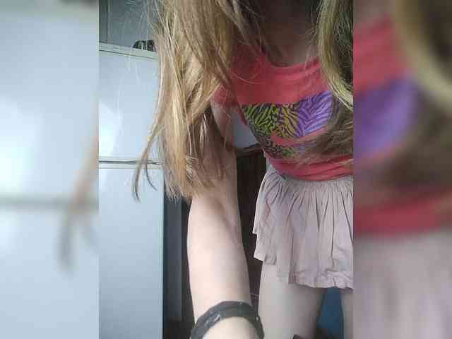 -KittyDoll-Meow- webcam