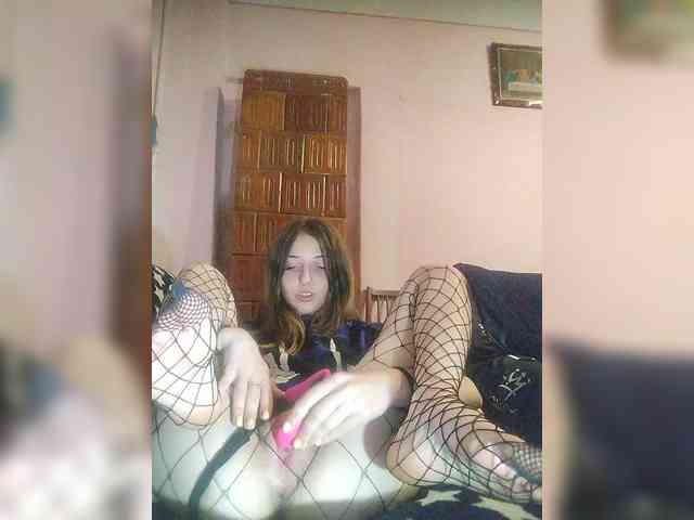 -KittyDoll-Meow- webcam