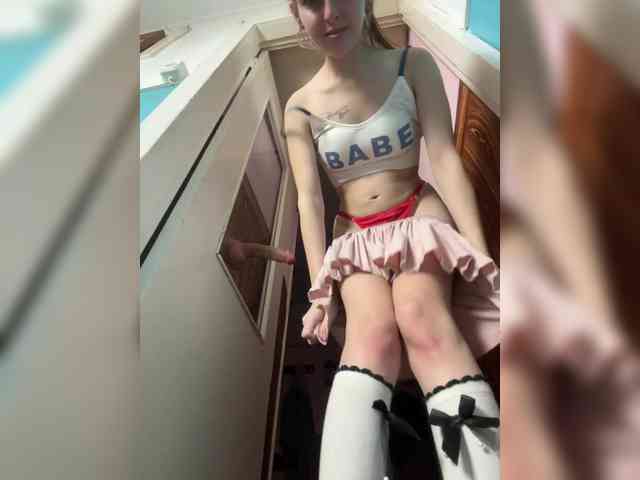 -KittyDoll-Meow- webcam