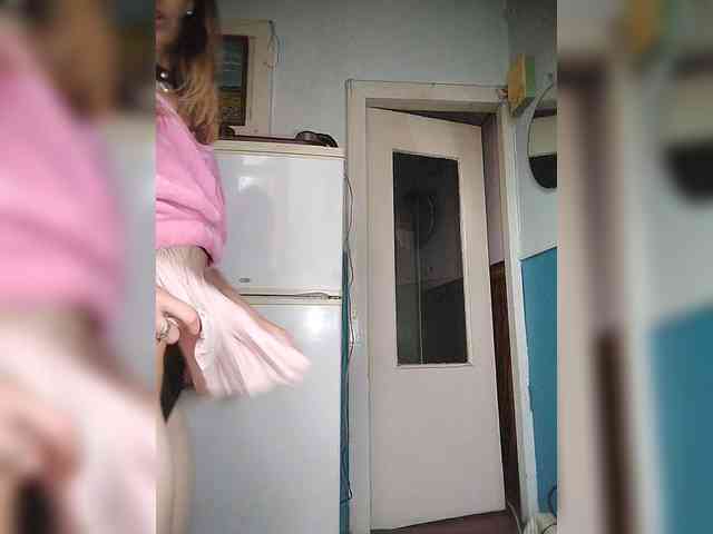 -KittyDoll-Meow- webcam