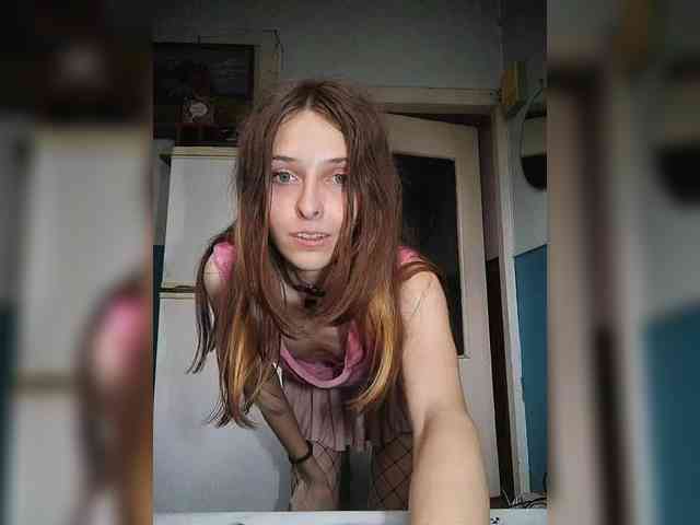 -KittyDoll-Meow- webcam